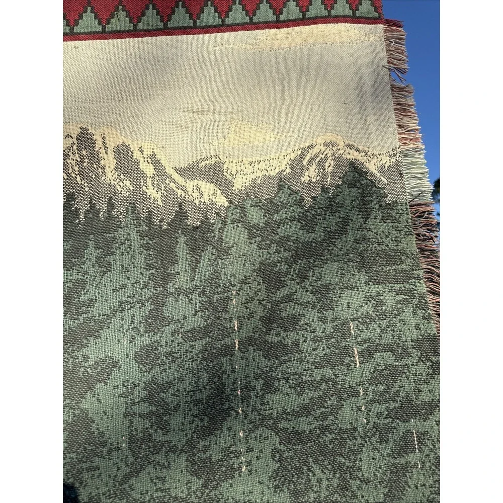 Mountain Lakefront Cabin Throw Blanket Thick Vintage 44x68